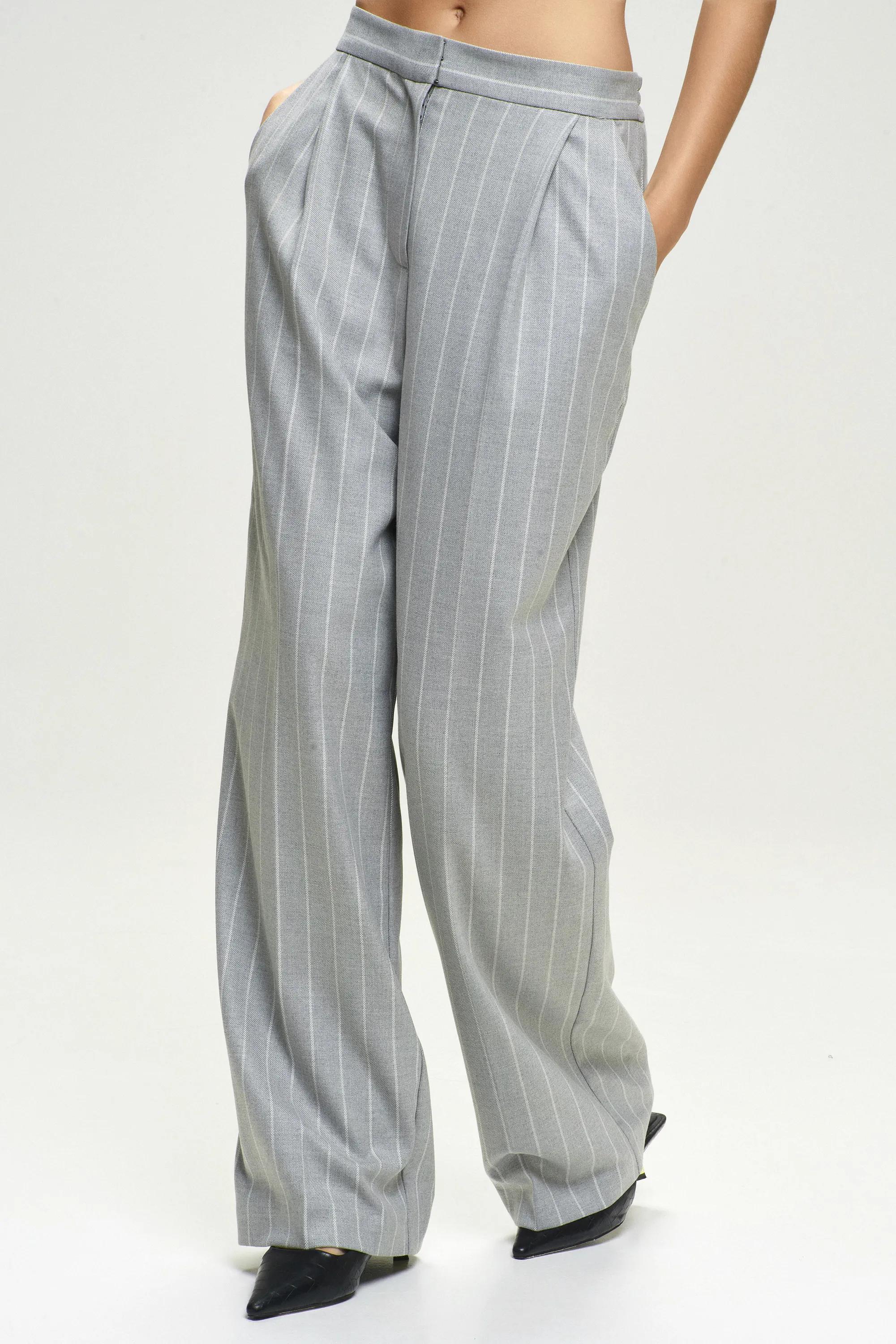 Брюки Basic на резинке в полоску Grey